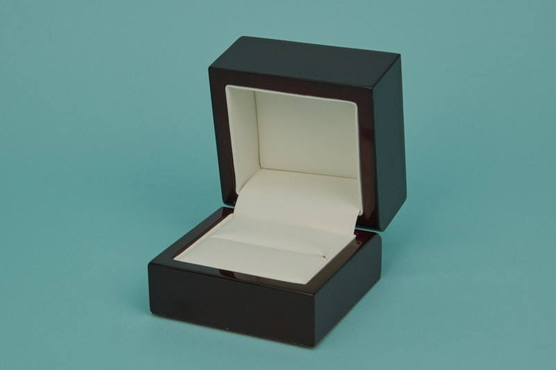 flat ring box